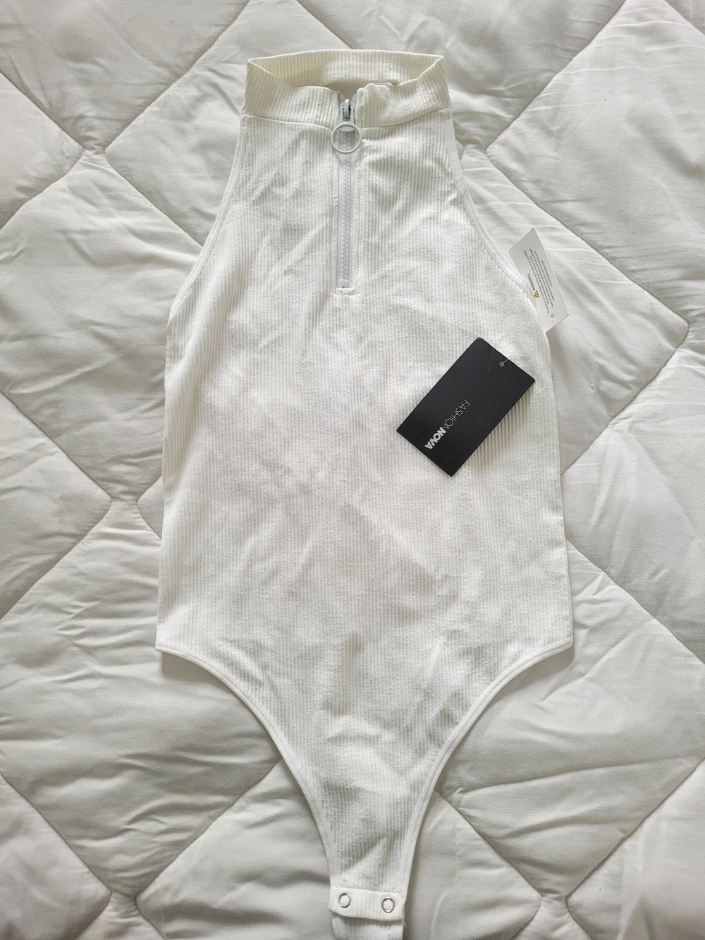 Fashion Nova White Ribbed Halter Bodysuit with Front Zip Ring